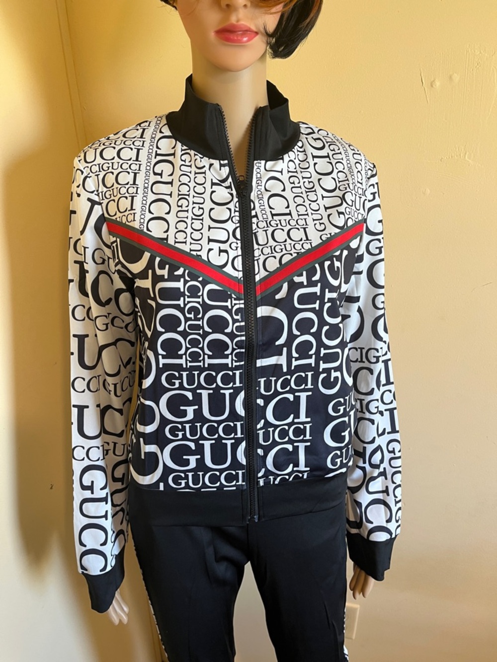 Gucci Black White Track Jacket & Joggers with Red Chevron - Picture 2 of 5